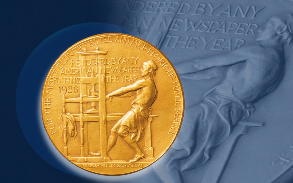 Pulitzer medal image.